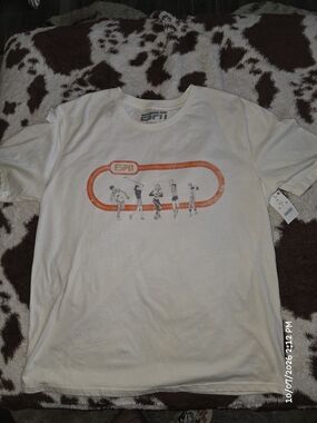 ESPN Sports Forever Men's T-Shirt NWT XL